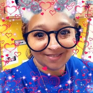 Meet your Posher, Michele